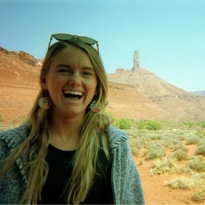 Meet your Posher, Nicky